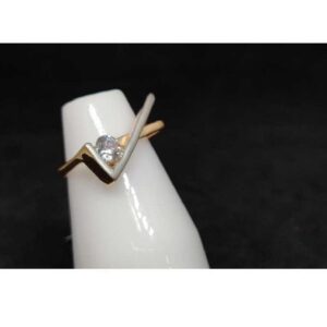 18K Ladies Rose Gold Fancy Ring