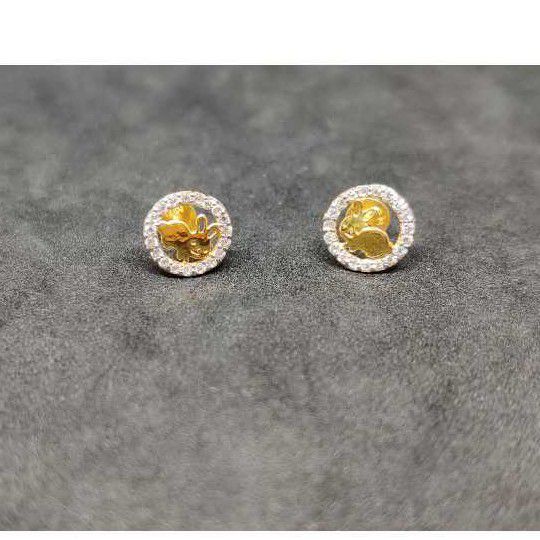 916 Men's Exclusive Earrings