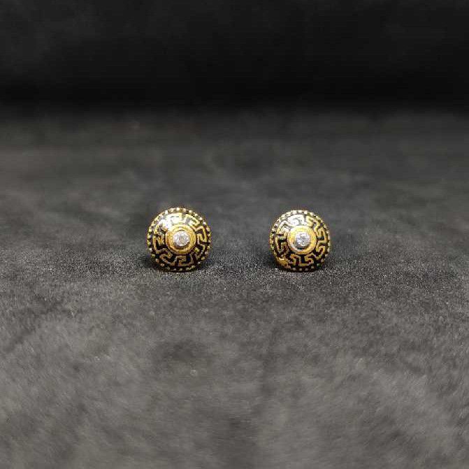 916 Men's Exclusive Earrings