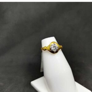 916 Ladies Single Stone Ring