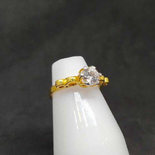 916 Ladies Single Stone Ring