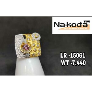 916 Ladies Fancy Gold Ring
