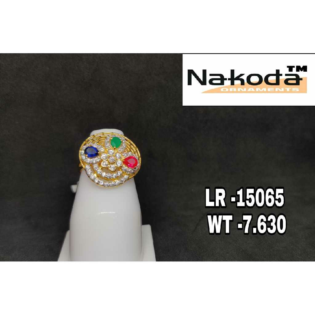 916 Ladies Fancy Gold Ring