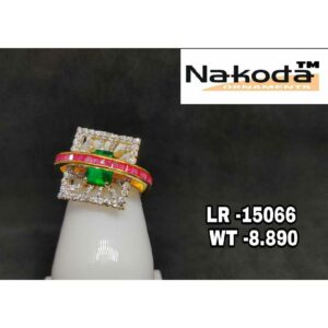916 Ladies Fancy Gold Ring