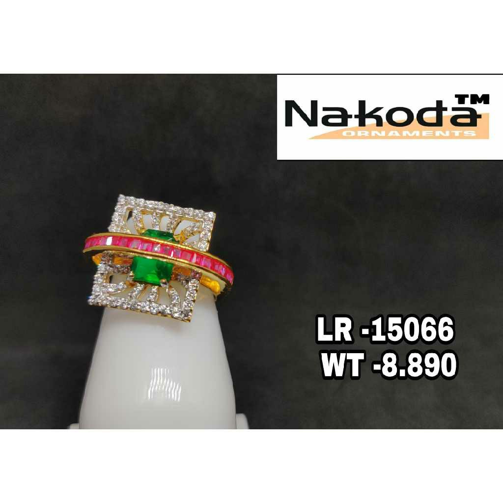 916 Ladies Fancy Gold Ring