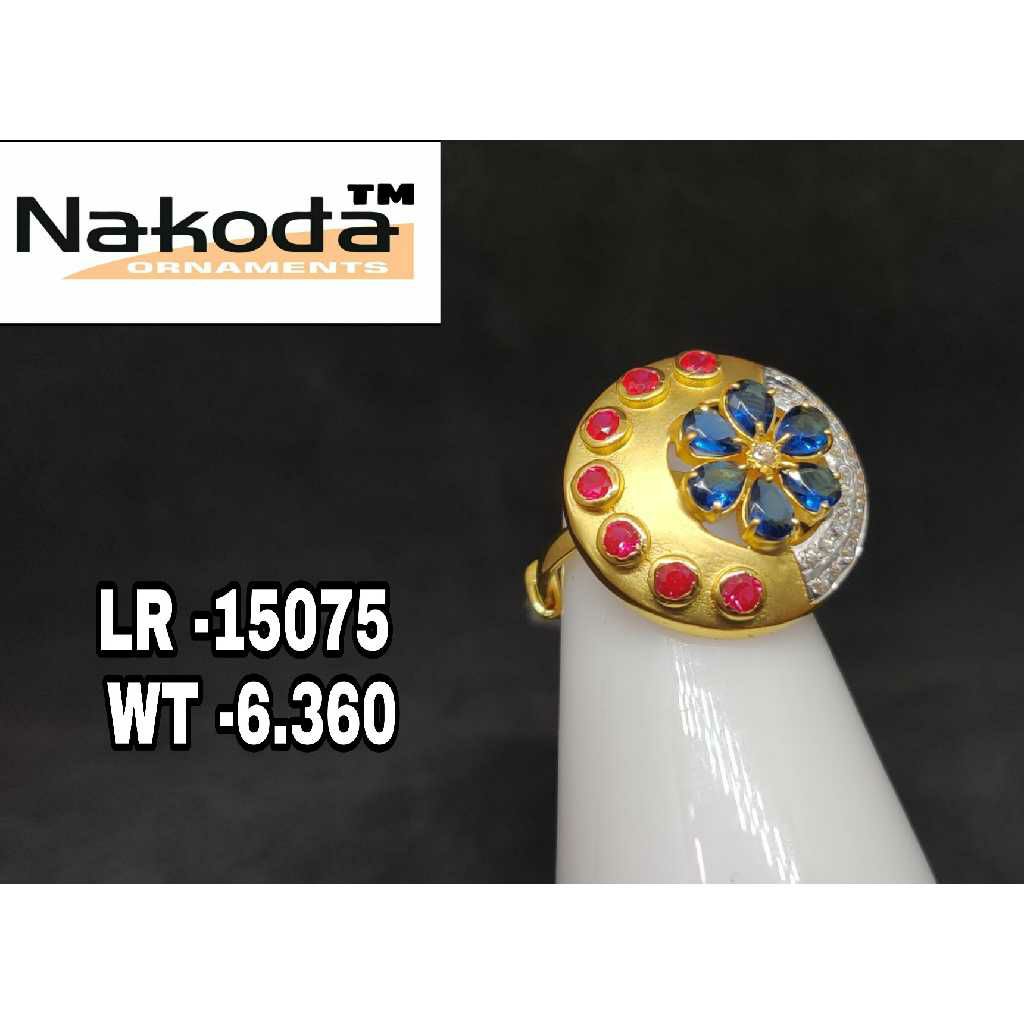 916 Ladies Fancy Gold Ring