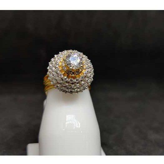 18K Ladies Italian Gold Ring