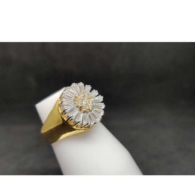 18K Ladies Italian Gold Ring
