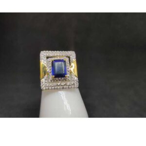 916 Ladies Fancy Gold Ring