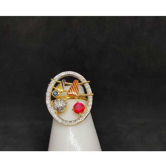 916 Ladies Fancy Gold Ring