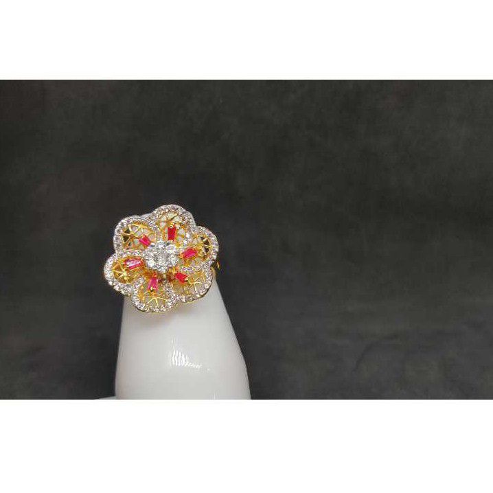 916 Ladies Fancy Gold Ring