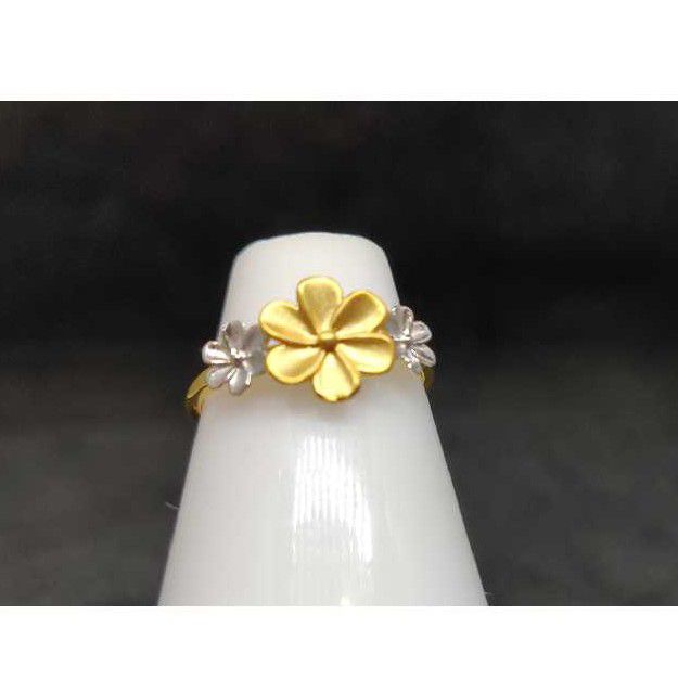 22k Ladies Fancy Ring