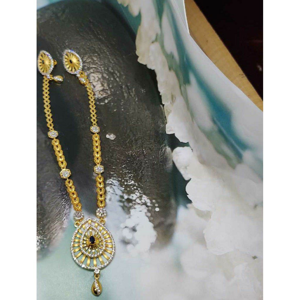 916 Exclusive Ladies Gold Set