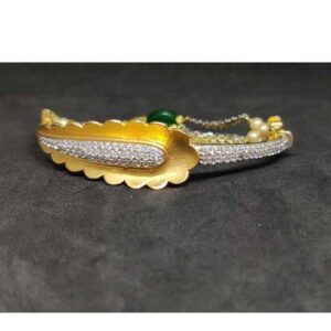 18K Exclusive Ladies Italian Kada