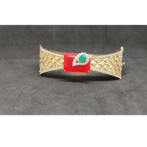 18K Exclusive Ladies Italian Kada