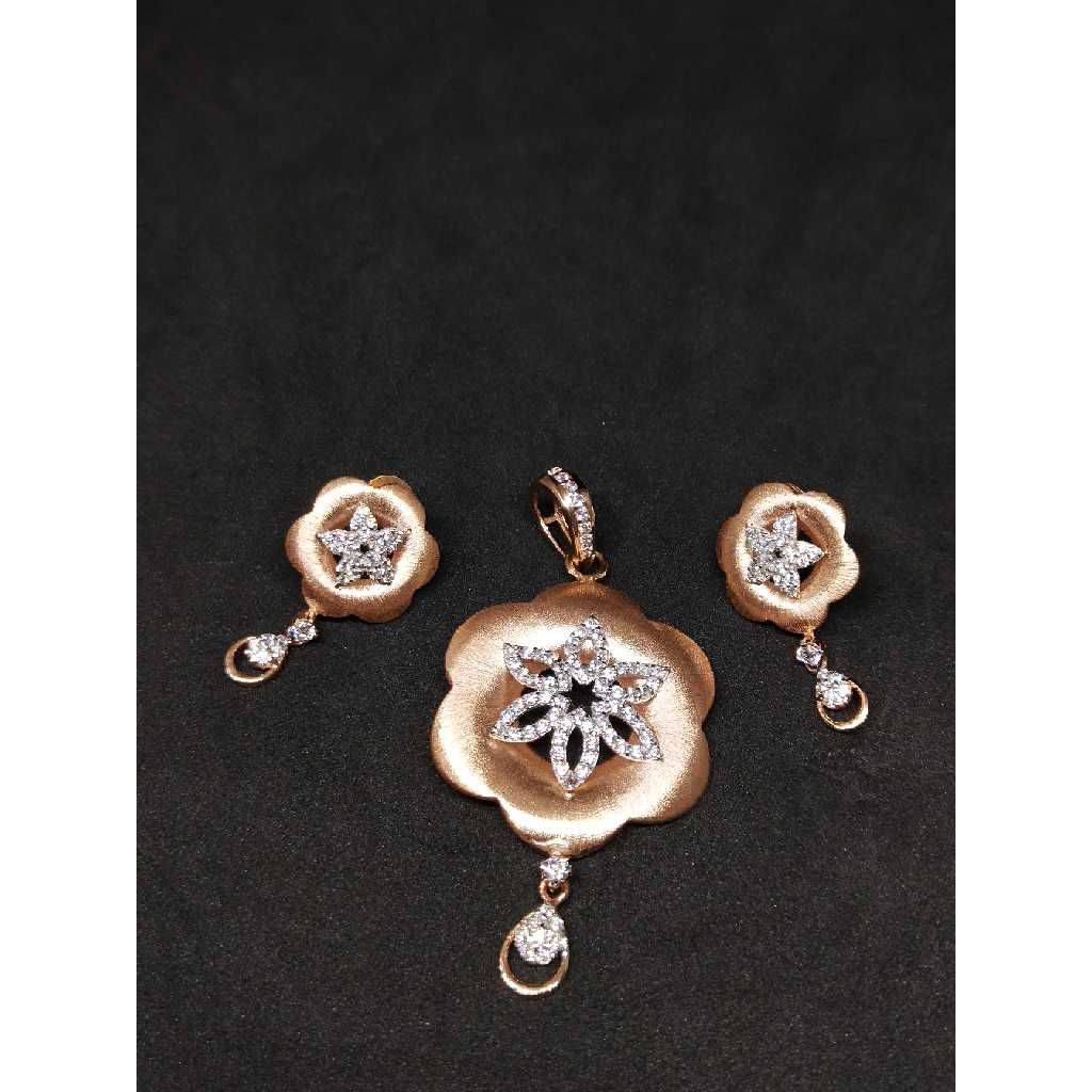18k Ladies Fancy Rose Pendant Set P-41509