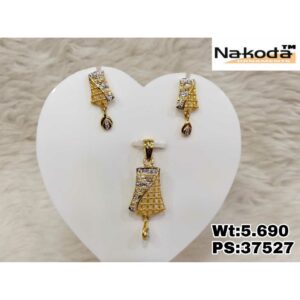 916 Ladies Fancy Pendant Set