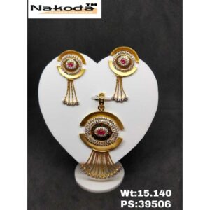 916 Ladies Fancy Pendant Set