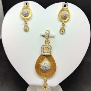 916 ladies fancy Pendant set