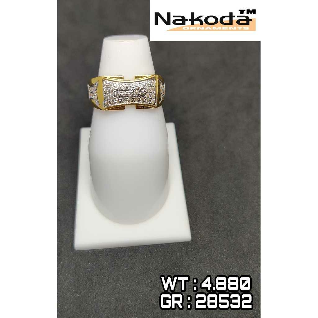 916 Men's fancy gold ring