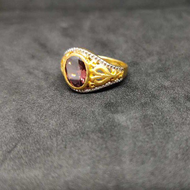 916 Men's colour stone gold ring