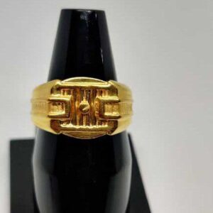 916 Men's plain gold ring