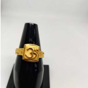 916 Men's plain gold ring