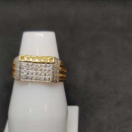 916 Men's fancy gold ring