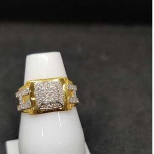916 Men's fancy gold ring