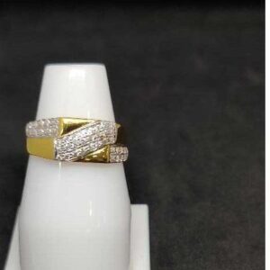 916 Men's fancy gold ring