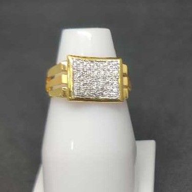 916 Men's multi stone gold ring