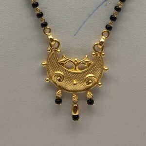22kt antique singal line  mangalsutra dokiya