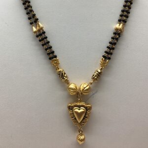 22kt fancy antique  mangalsutra dokiya
