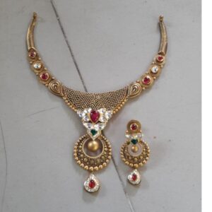22KT Gold Ladies Designer Necklace Set yellow