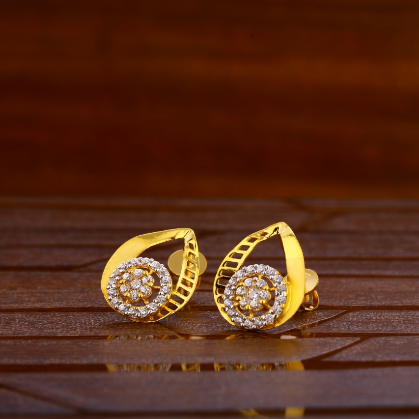 22KT Gold CZ Classic Ladies Tops Earrings LTE286