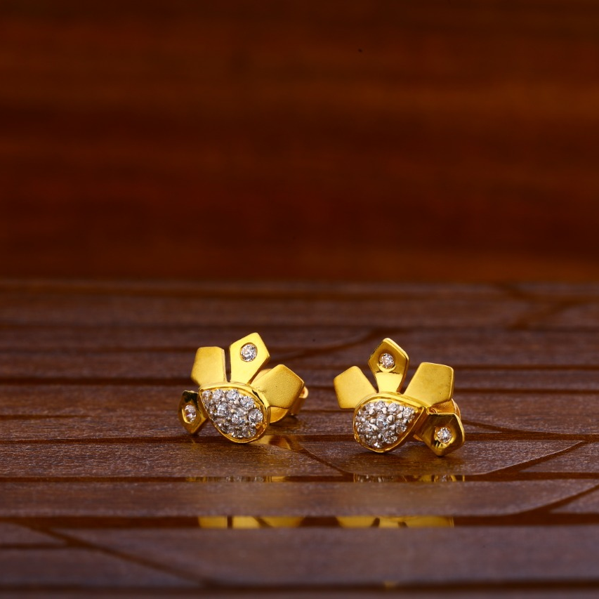 22KT Gold Hallmark Designer Ladies Tops Earrings LTE278