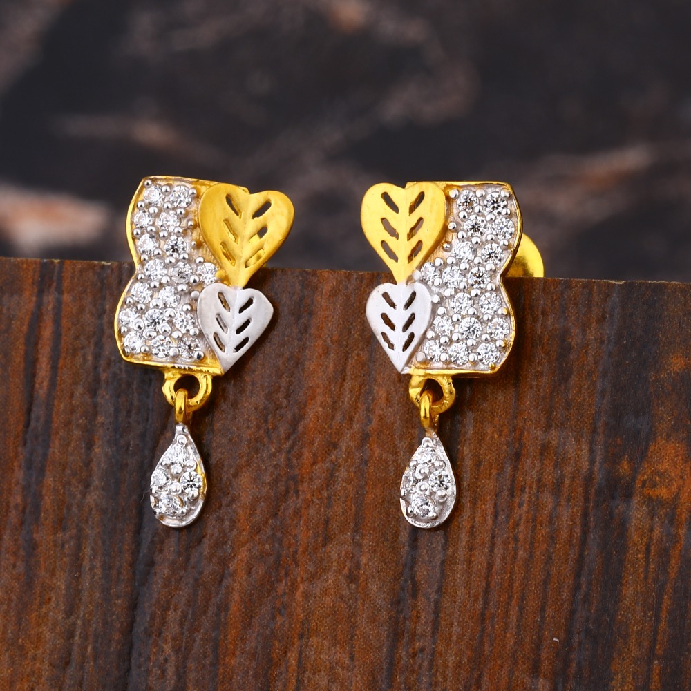 916 CZ Women's Classic Hallmark Gold Earring LFE644