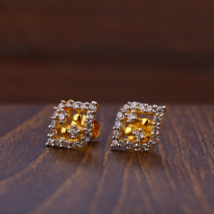 916 Gold Hallmark Stylish Ladies Tops Earrings LTE217