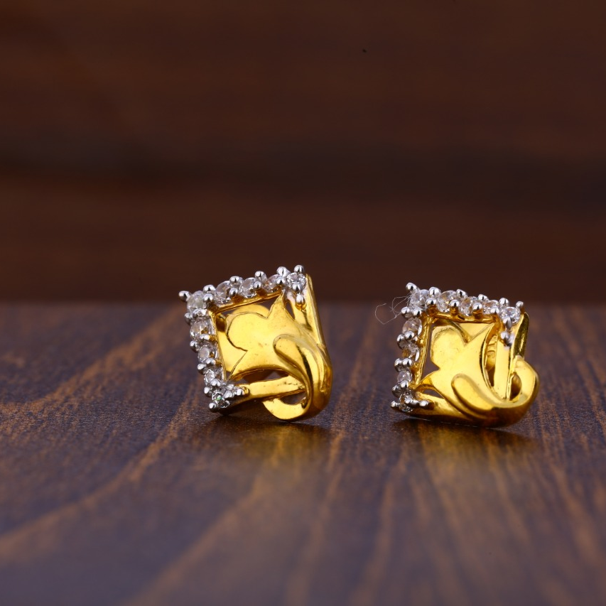 916 Gold Hallmark Fancy Ladies Tops Earrings LTE215