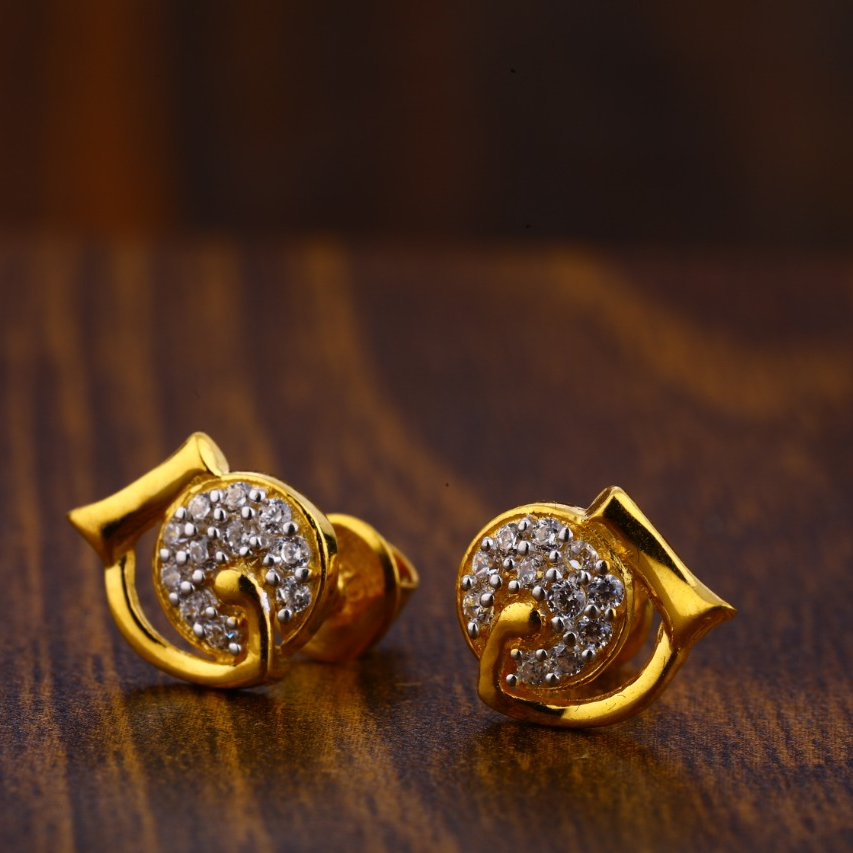 22CT Gold Hallmark Gorgeous Ladies Tops Earrings LTE124