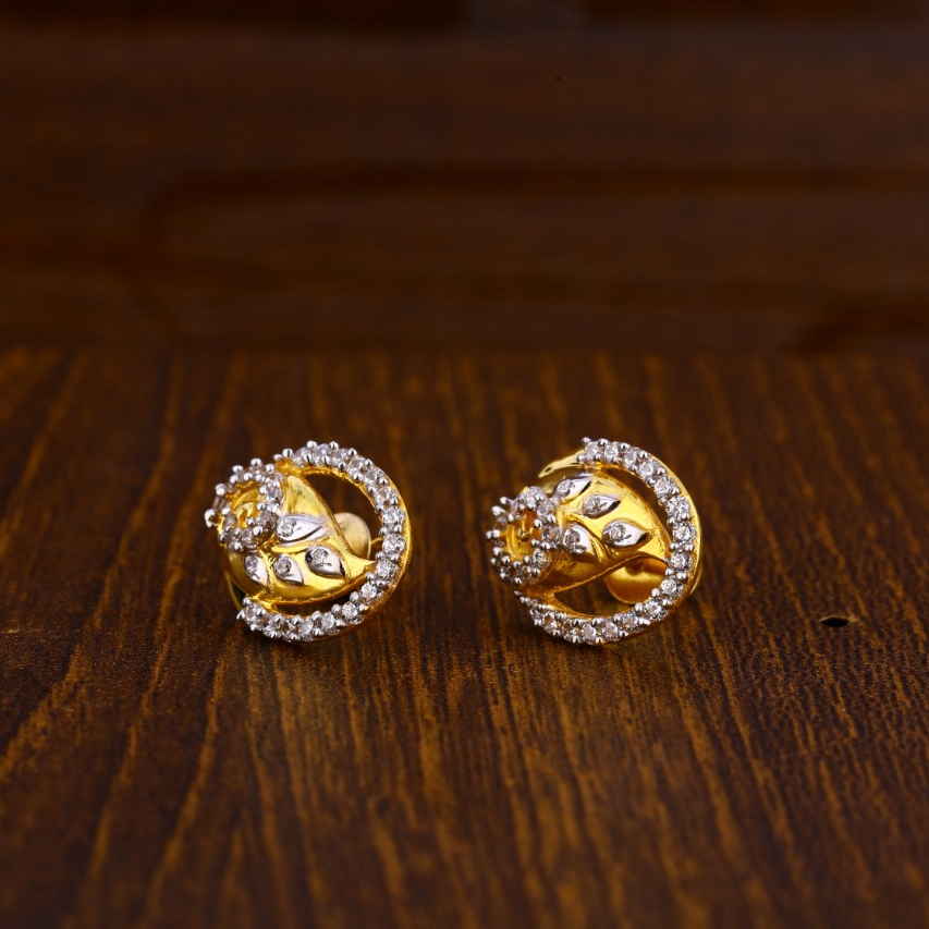 22KT Gold CZ Stylish Ladies Tops Earrings LTE185