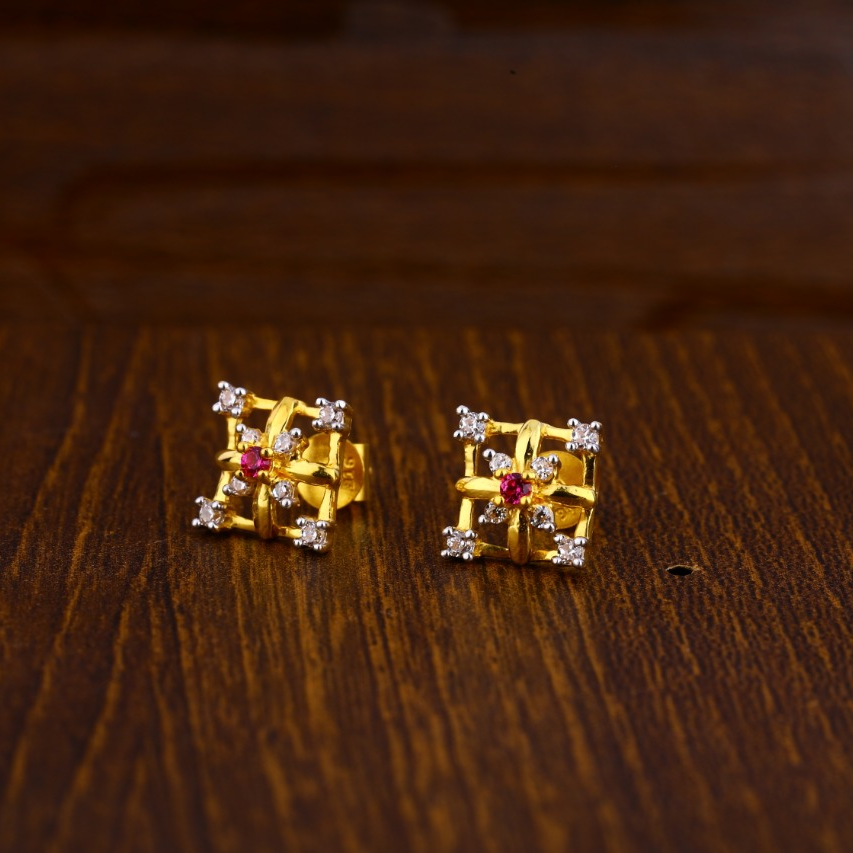 22KT Gold Exclusive Ladies Tops Earrings LTE172