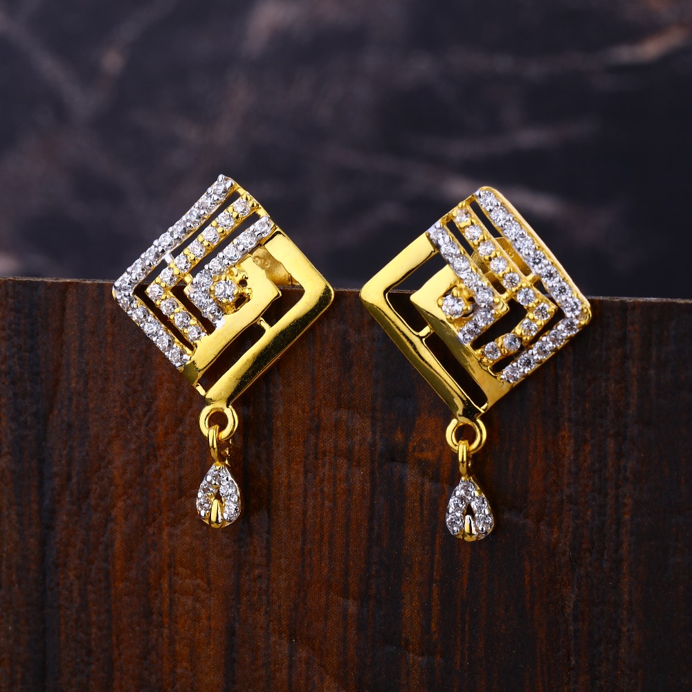22KT CZ Women's  Exclusive Hallmark  Gold Earring LFE610