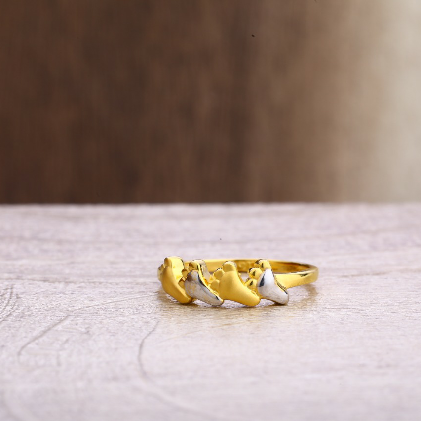 22ct gold hallmark ladies plain ring LPR339