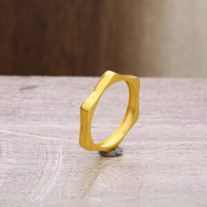 22ct gold classic ladies plain ring lpr332