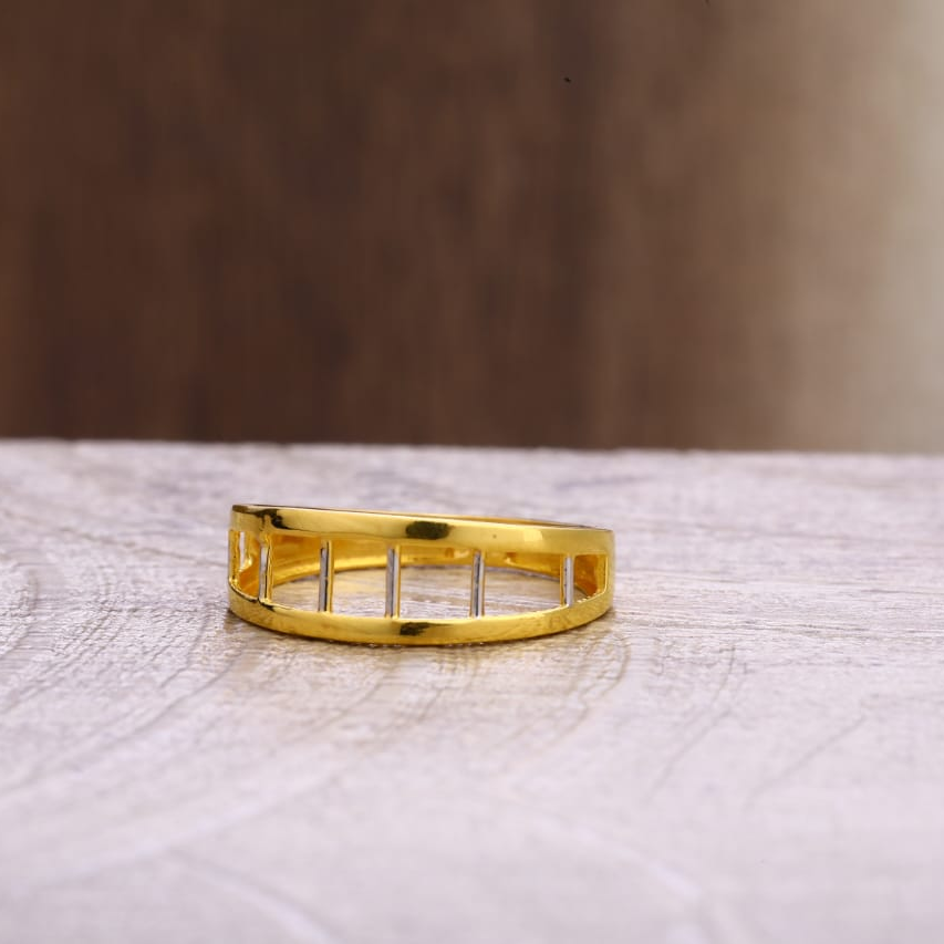 22KT Gold Hallmark Exclusive Ladies Plain Ring LPR321