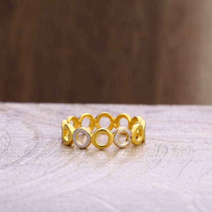 22KT Gold Fancy Ladies Plain Ring LPR316