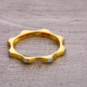 22KT Gold Delicate Ladies Plain Ring LPR318