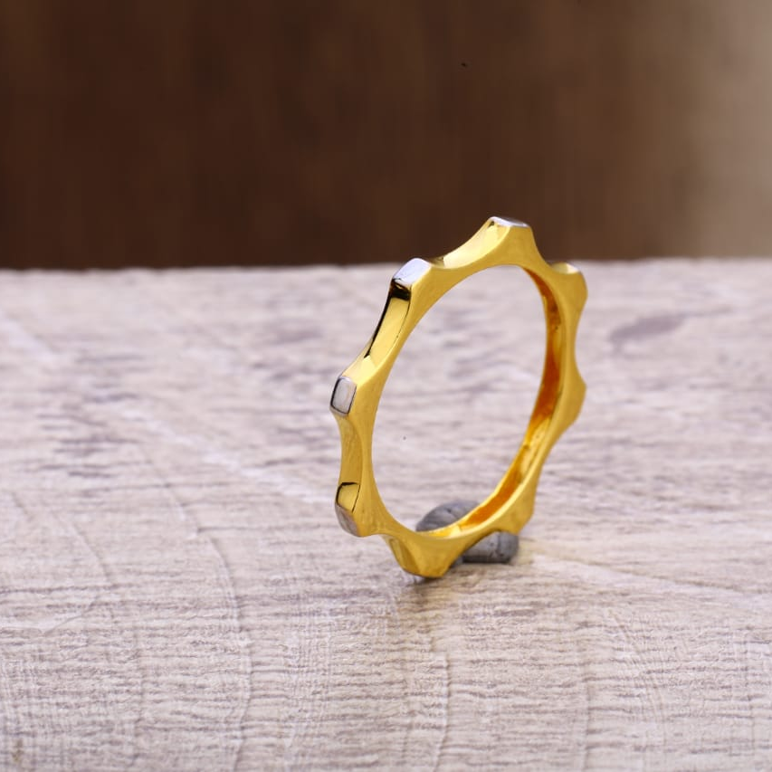 22KT Gold Delicate Ladies Plain Ring LPR318