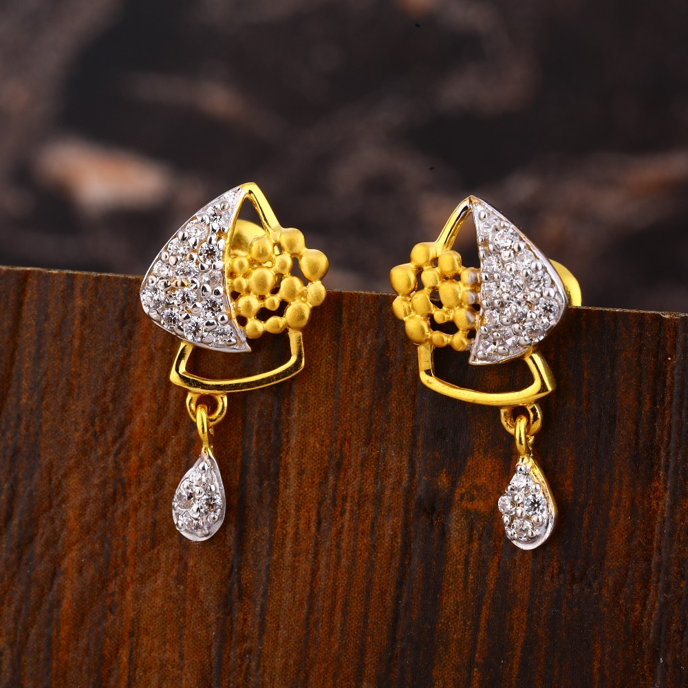 916 Gold CZ Ladies Delicatre Diamond Earring LFE489